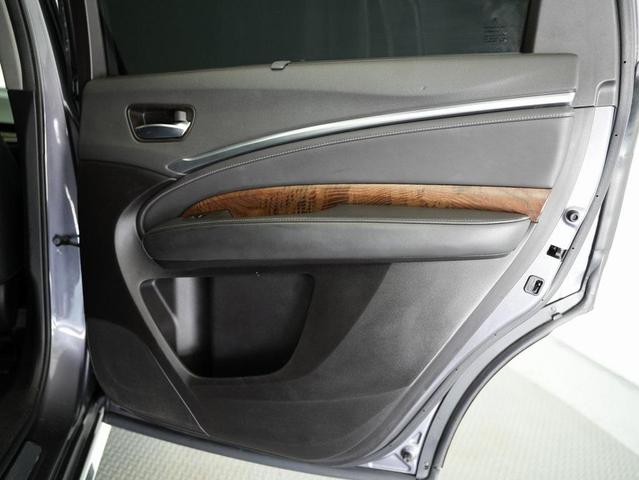 Photo of 2019 Modern Steel Acura MDX Sport Hybrid