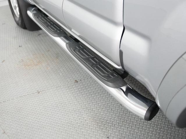 Photo of 2015 Silver Sky Metallic Toyota Tacoma