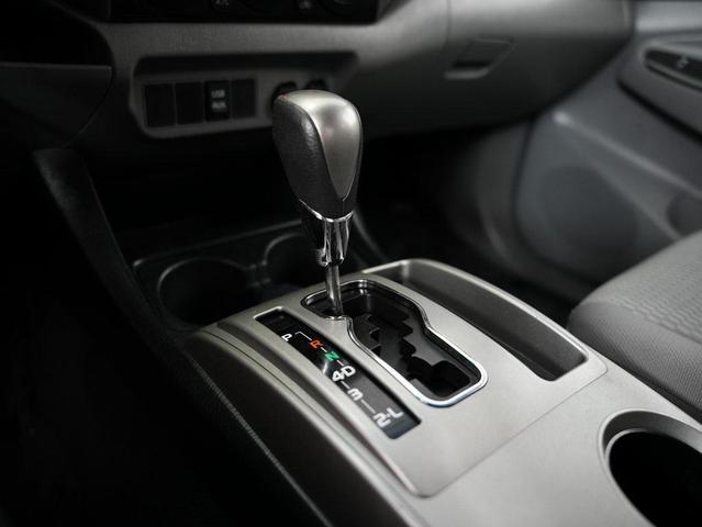 Photo of 2015 Silver Sky Metallic Toyota Tacoma