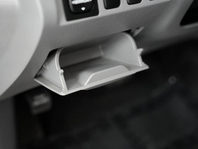 Photo of 2015 Silver Sky Metallic Toyota Tacoma