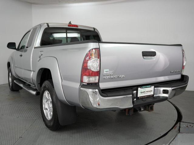 Photo of 2015 Silver Sky Metallic Toyota Tacoma