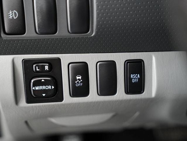 Photo of 2015 Silver Sky Metallic Toyota Tacoma