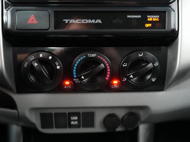 Photo of 2015 Silver Sky Metallic Toyota Tacoma