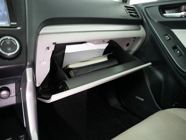 Photo of 2015 Ice Silver Metallic Subaru Forester