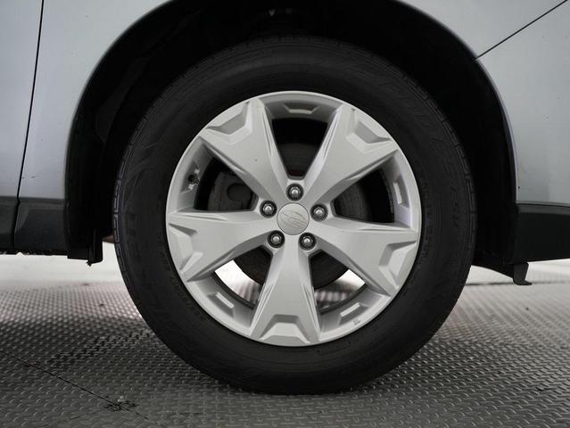 Photo of 2015 Ice Silver Metallic Subaru Forester