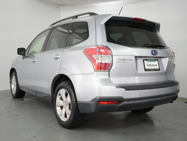 Photo of 2015 Ice Silver Metallic Subaru Forester