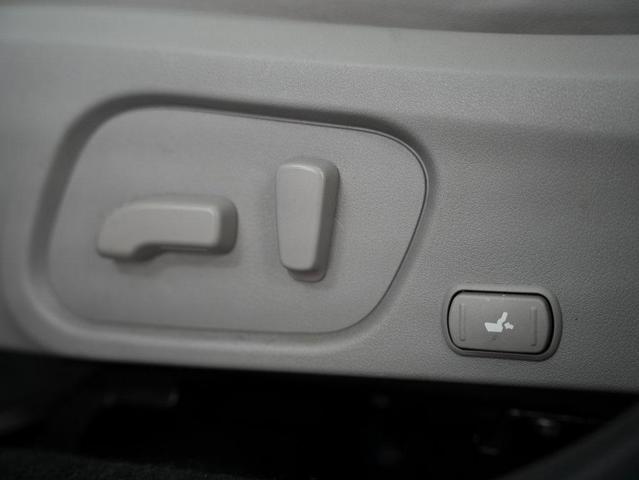 Photo of 2015 Ice Silver Metallic Subaru Forester
