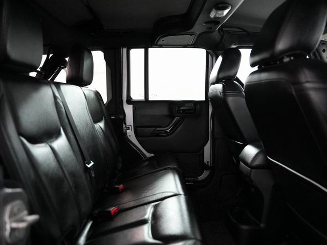 Photo of 2015 Billet Silver Metallic Clearcoat Jeep Wrangler Unlimited