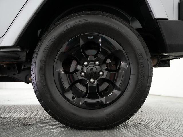 Photo of 2015 Billet Silver Metallic Clearcoat Jeep Wrangler Unlimited