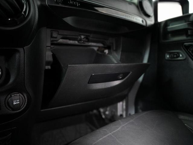 Photo of 2015 Billet Silver Metallic Clearcoat Jeep Wrangler Unlimited