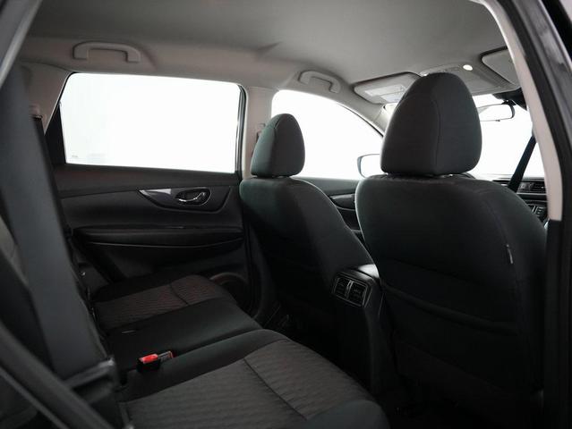 Photo of 2019 Magnetic Black Pearl Nissan Rogue