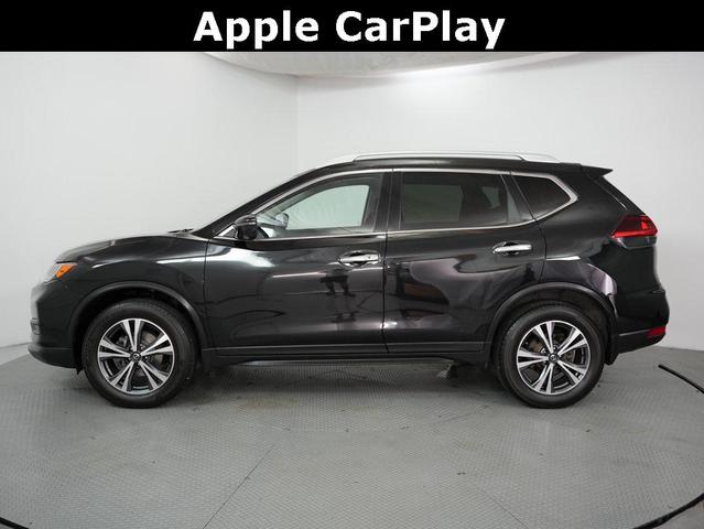 Photo of 2019 Magnetic Black Pearl Nissan Rogue