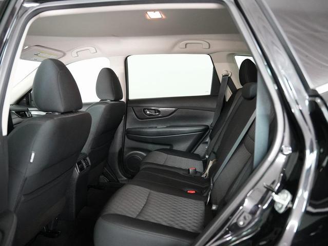 Photo of 2019 Magnetic Black Pearl Nissan Rogue