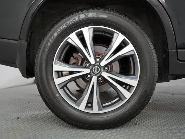 Photo of 2019 Magnetic Black Pearl Nissan Rogue