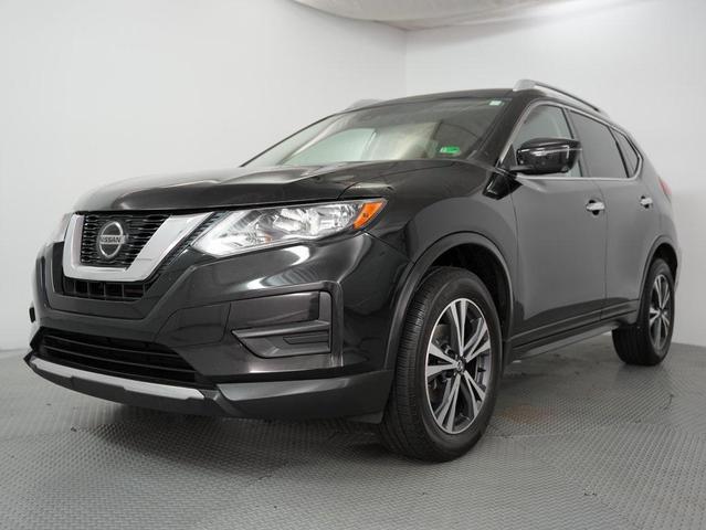 Photo of 2019 Magnetic Black Pearl Nissan Rogue
