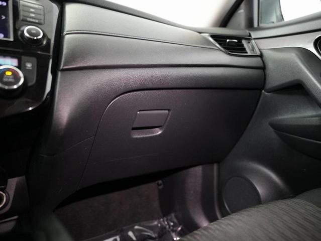 Photo of 2019 Magnetic Black Pearl Nissan Rogue