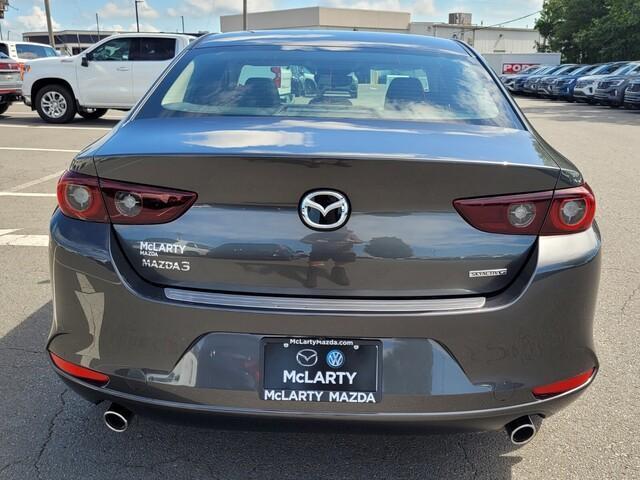Photo of 2025 Machine Gray Metallic Mazda Mazda3
