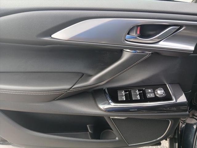 Photo of 2023 Jet Black Mica Mazda CX-9