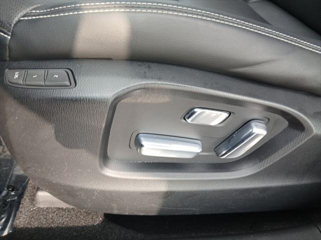 Photo of 2023 Jet Black Mica Mazda CX-9