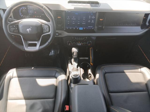 Photo of 2022 Chili Pepper Red Ford Bronco