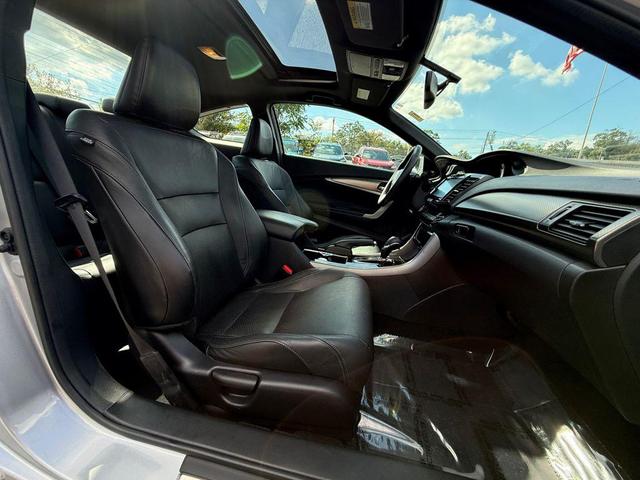 Photo of 2016 Grey Honda Accord
