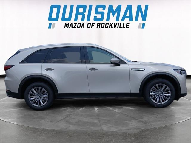 Photo of 2025 Platinum Mazda CX-90