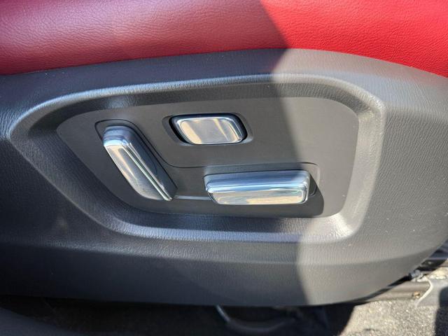 Photo of 2022 Polymetal Gray Metallic Mazda CX-9