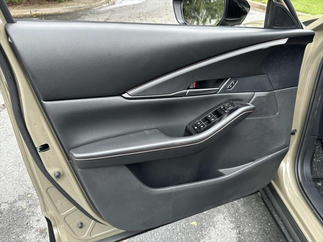 Photo of 2024 Zircon Sand Metallic Mazda CX-30