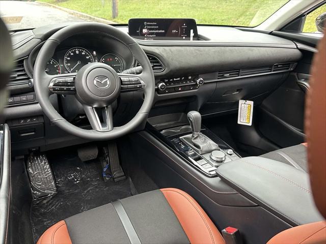 Photo of 2024 Zircon Sand Metallic Mazda CX-30