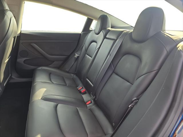 Photo of 2022 Solid Black Tesla Model 3