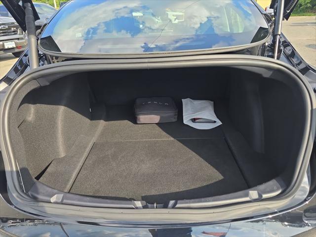 Photo of 2022 Solid Black Tesla Model 3