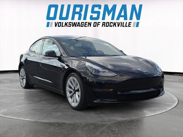 Photo of 2022 Solid Black Tesla Model 3