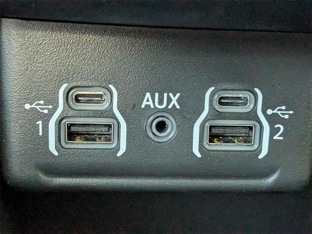 Photo of 2025 Nickel Dodge Durango