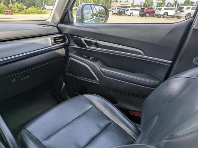 Photo of 2022 Everlasting Silver Kia Telluride