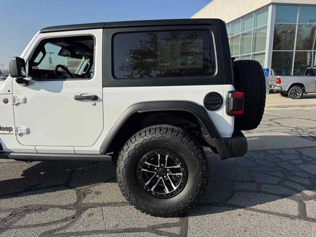 Photo of 2025 Bright White Clearcoat Jeep Wrangler
