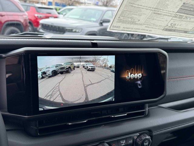 Photo of 2025 Black Clearcoat Jeep Wrangler