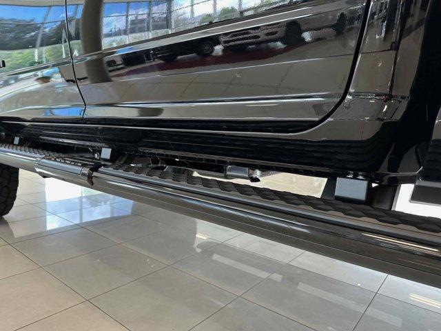 Photo of 2025 Diamond Black RAM 2500