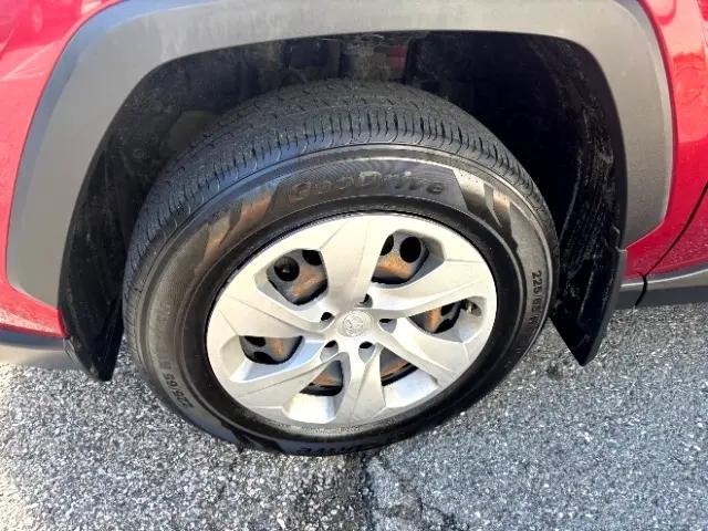 Photo of 2020 Ruby Flare Pearl Toyota RAV4