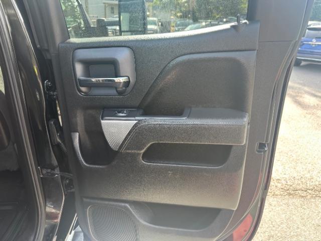 Photo of 2015 Black Chevrolet Silverado 2500