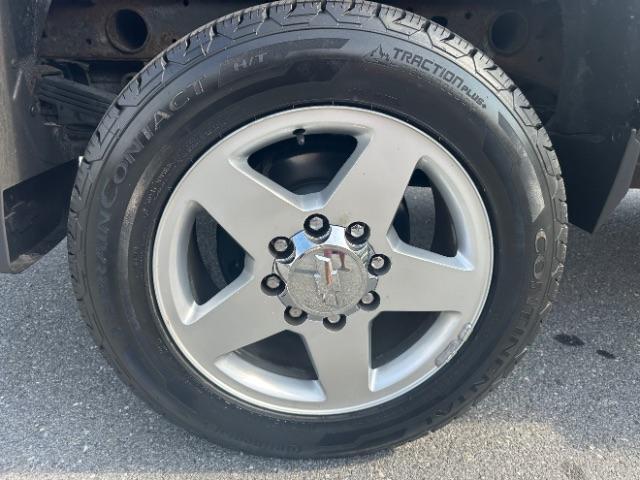 Photo of 2015 Black Chevrolet Silverado 2500