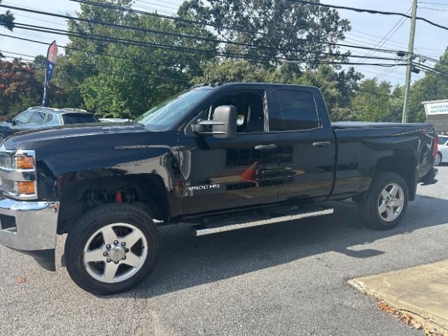 Photo of 2015 Black Chevrolet Silverado 2500