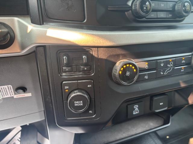 Photo of 2021 Oxford White Ford F-150