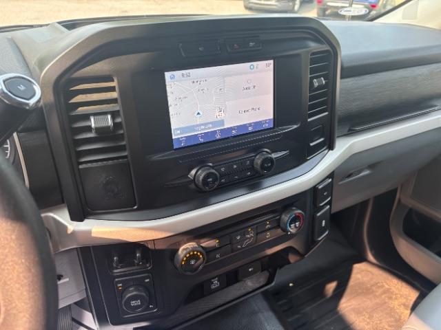 Photo of 2021 Oxford White Ford F-150