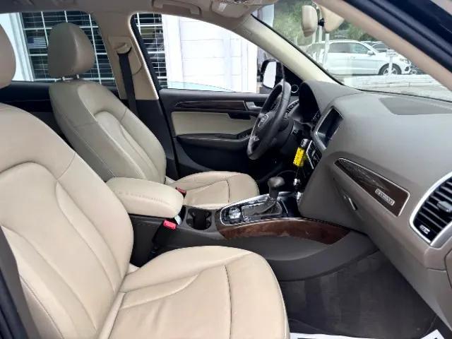 Photo of 2016 Brilliant Black Audi Q5