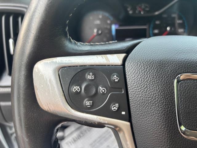 Photo of 2017 Summit White GMC Canyon
