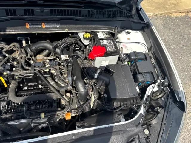 Photo of 2018 Oxford White Ford Fusion