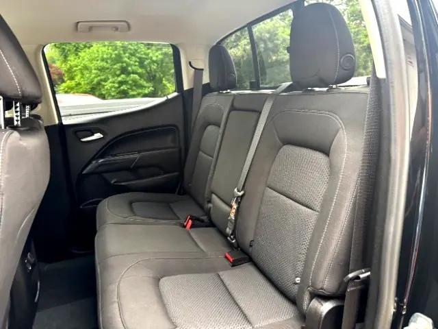 Photo of 2019 Black Chevrolet Colorado