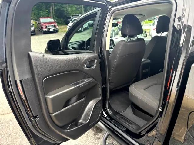 Photo of 2019 Black Chevrolet Colorado