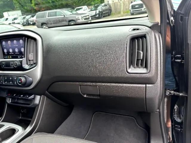 Photo of 2019 Black Chevrolet Colorado