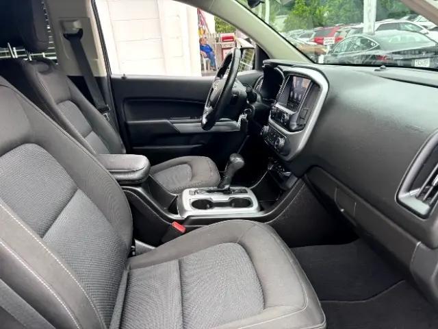 Photo of 2019 Black Chevrolet Colorado